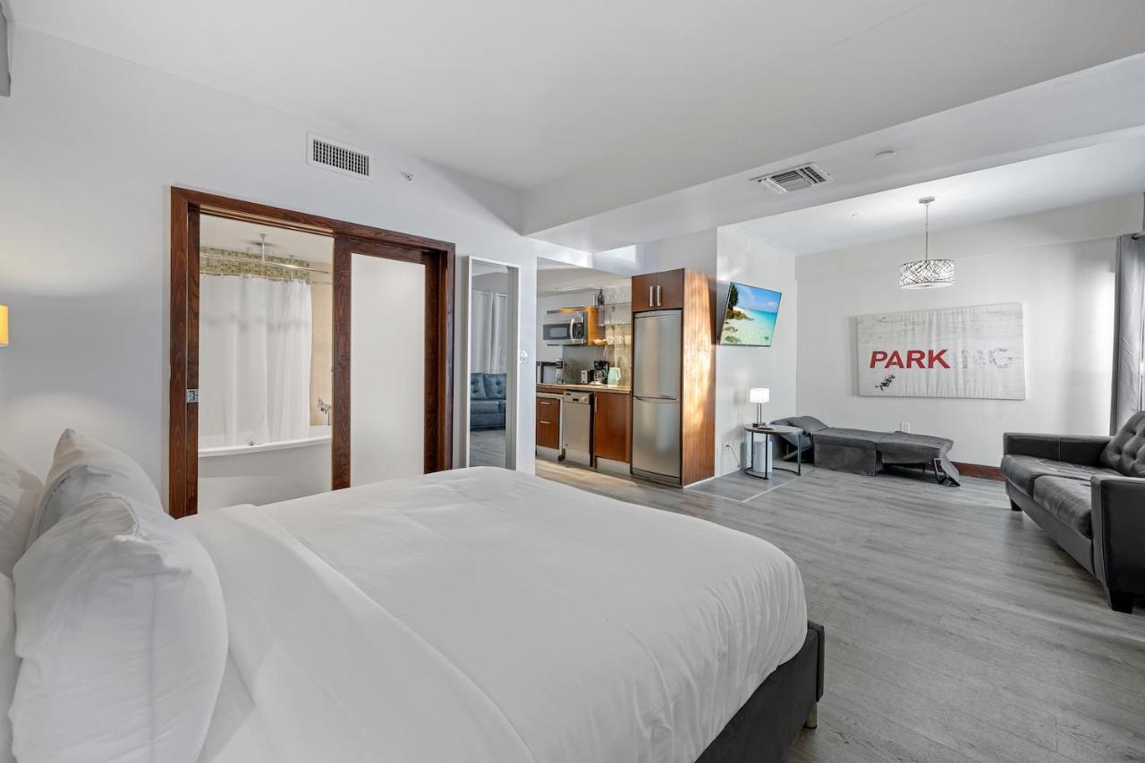 Ocean Drive Apartments With Rooftop Pool, South Beach, Miami 마이애미 비치 외부 사진
