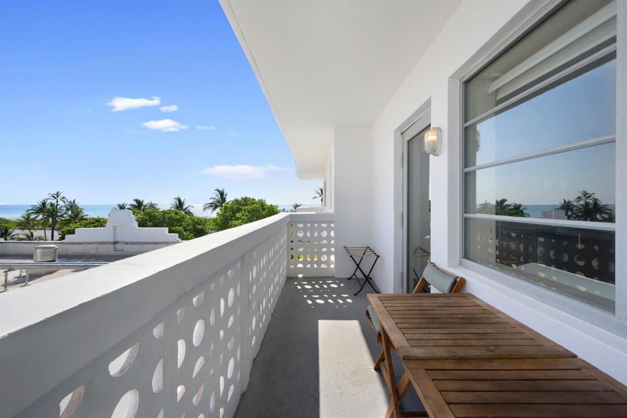 Ocean Drive Apartments With Rooftop Pool, South Beach, Miami 마이애미 비치 외부 사진