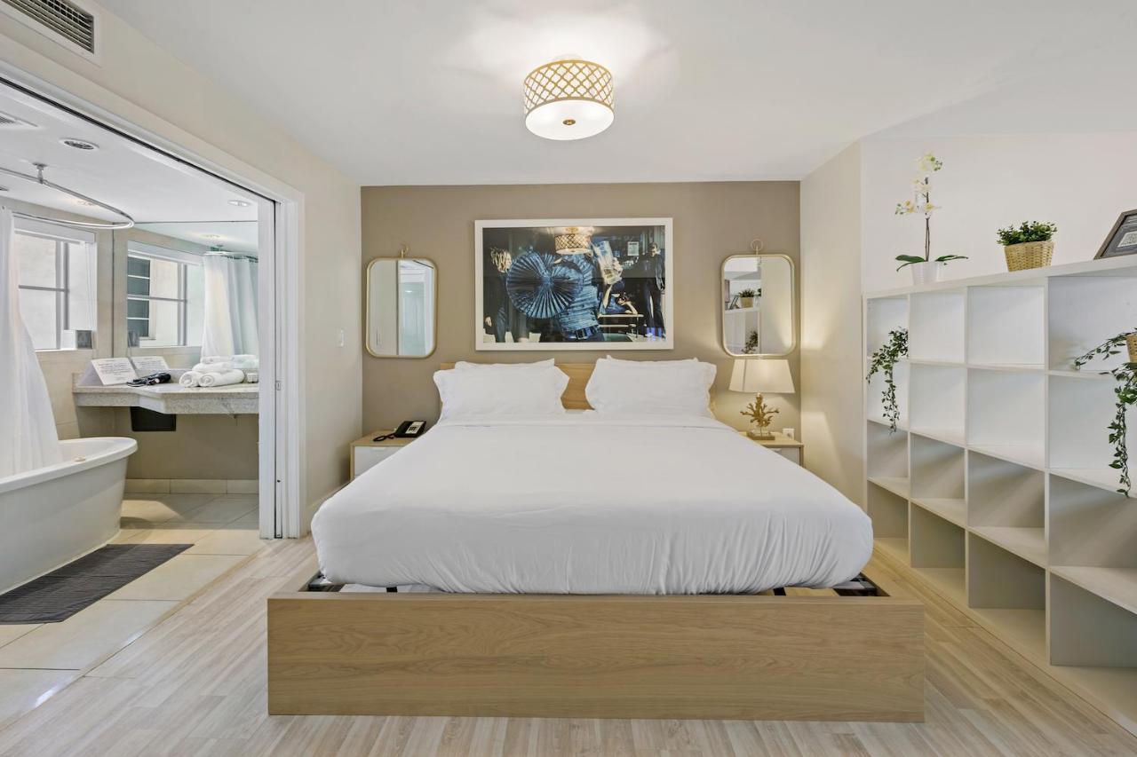 Ocean Drive Apartments With Rooftop Pool, South Beach, Miami 마이애미 비치 외부 사진
