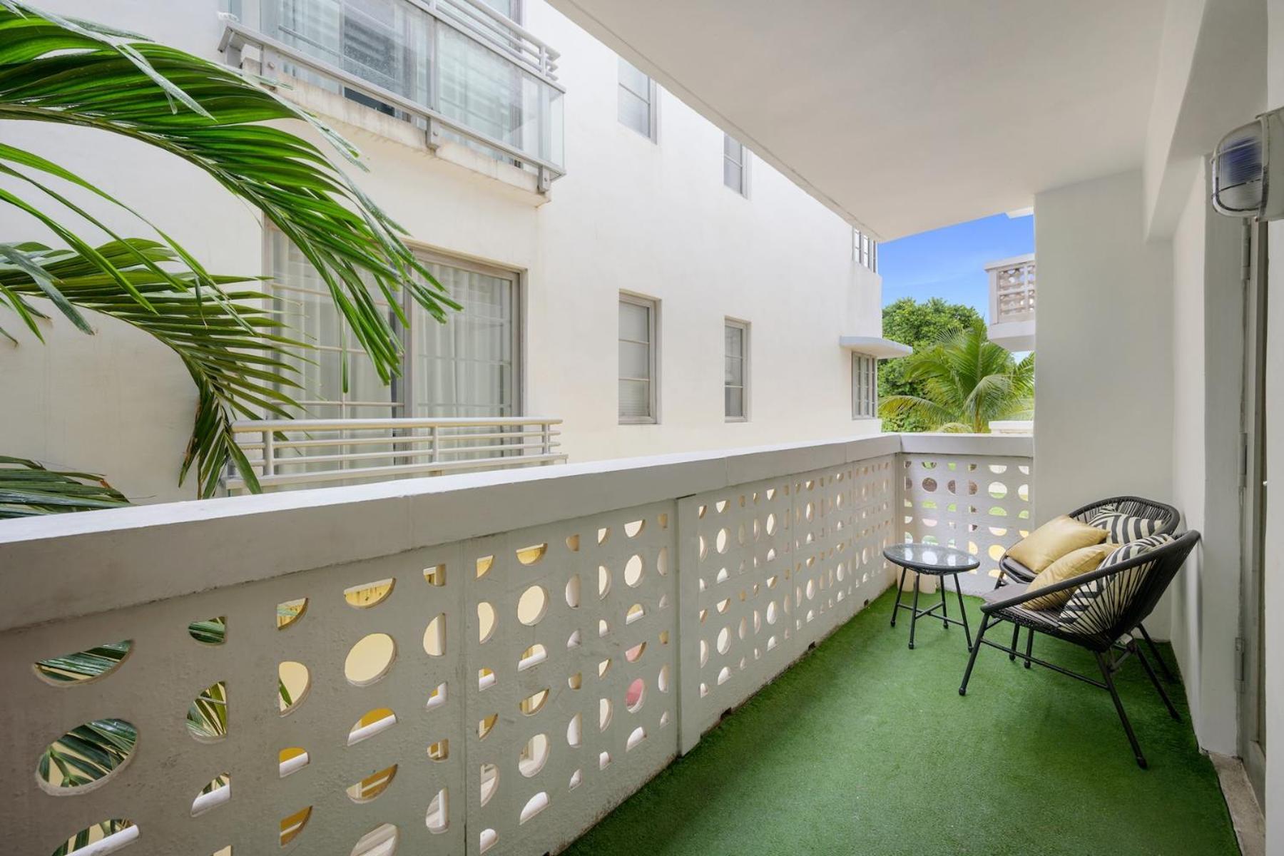 Ocean Drive Apartments With Rooftop Pool, South Beach, Miami 마이애미 비치 외부 사진